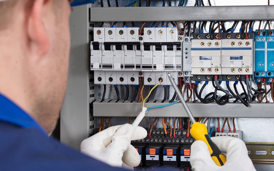 taux horaire électricien Meudon